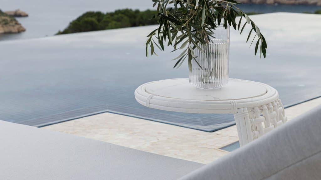 22851.99_Aux.Table Dynasty_White Mushroom 15mm_Skyline_2