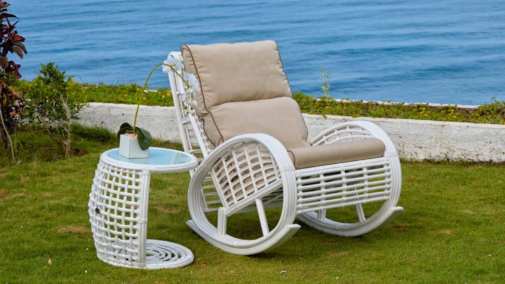 22858_Rocking Chair Dynasty_White Mushroom 15mm_Skyline_2