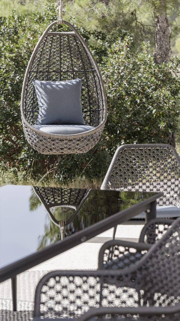 23589_Hanging w.stand Moma_Anthracite Polyrope 6mm_Skyline_8