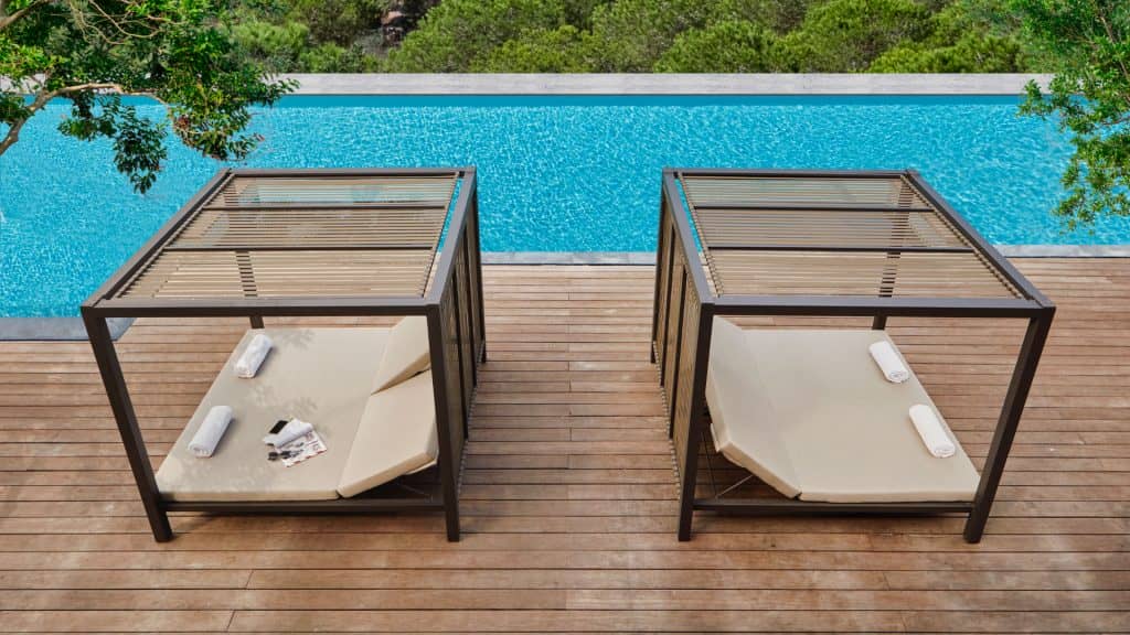 23814_Daybed Horizon_Dark Grey Srap 35mm_Skyline_2