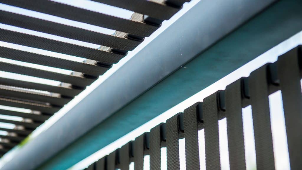 23814_Daybed Horizon_Dark Grey Srap 35mm_Skyline_4