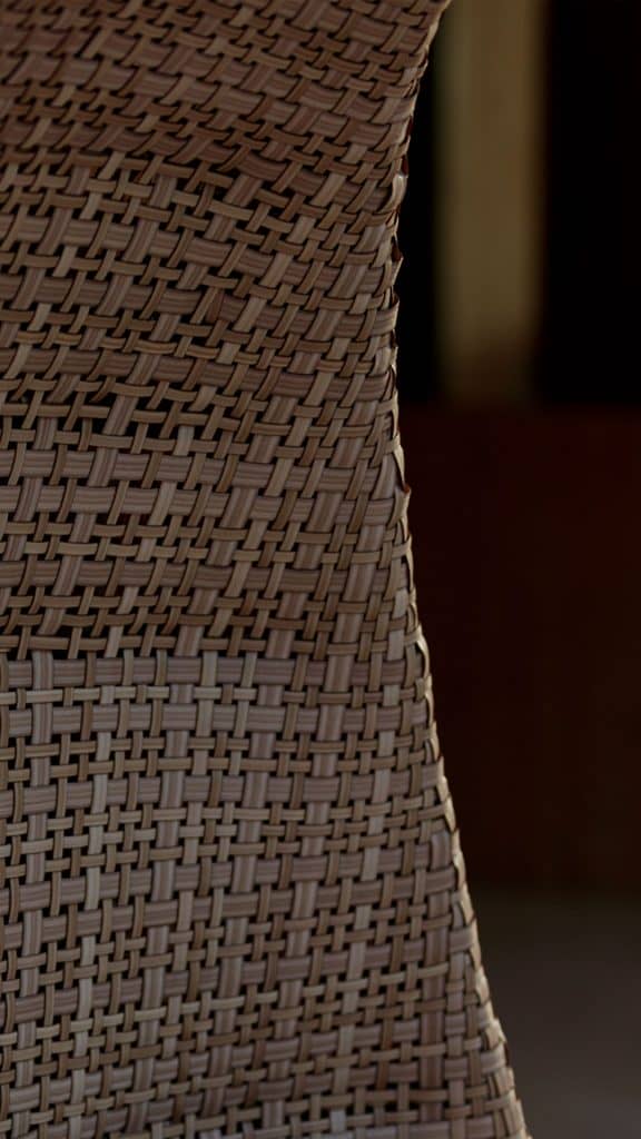 23913_Hanging Paloma_Seashell 7,10 & 15mm_Skyline_2