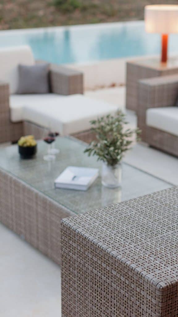 23924_Coffee Table Paloma_Seashell 7,10 & 15mm_Skyline_2