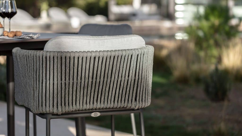 24161-Barstool-Boston-Strap-Light-Grey-Skyline-Design-02