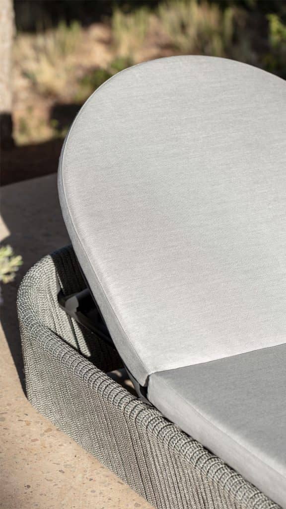 24164-Double-Lounger-Boston-Strap-Light-Grey-Skyline-Design-05