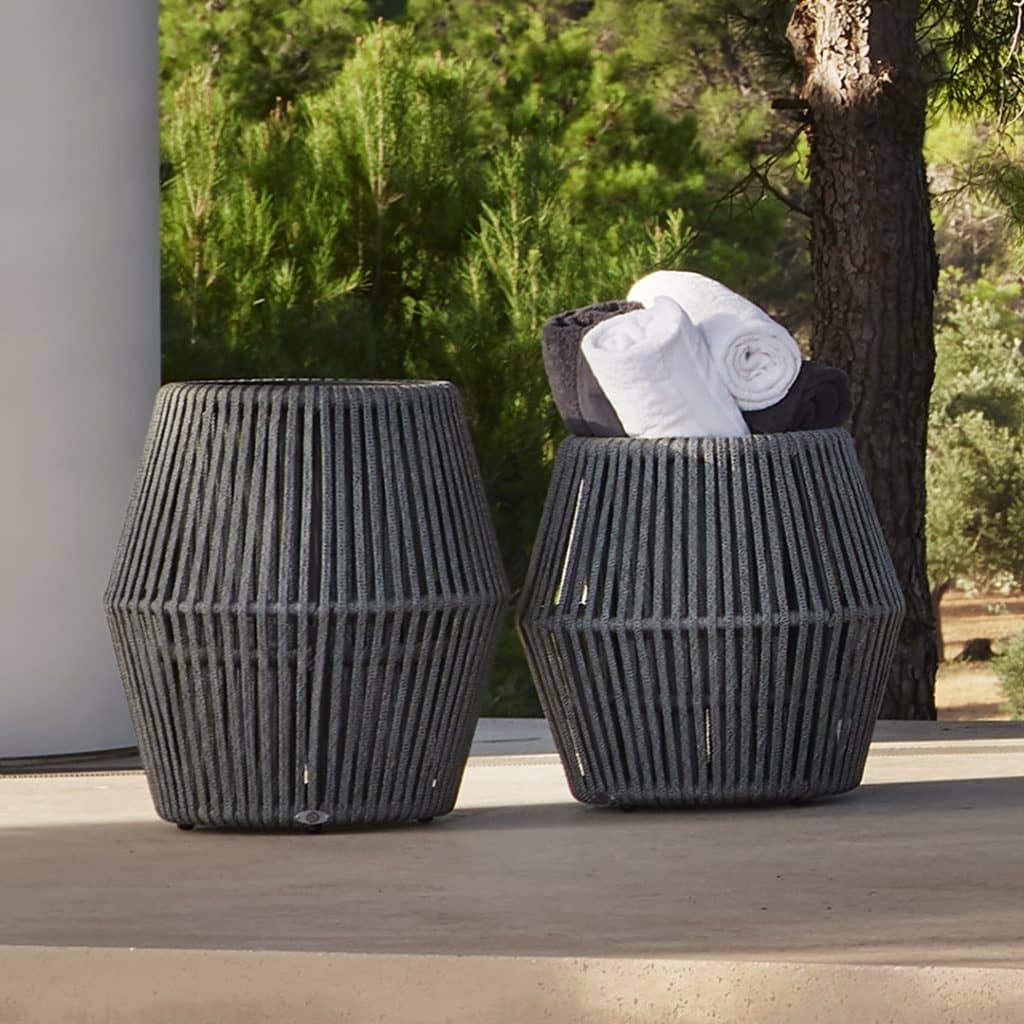 24170.01-Medium-Planter-Boston-Strap-Light-Grey-Skyline-Design-06