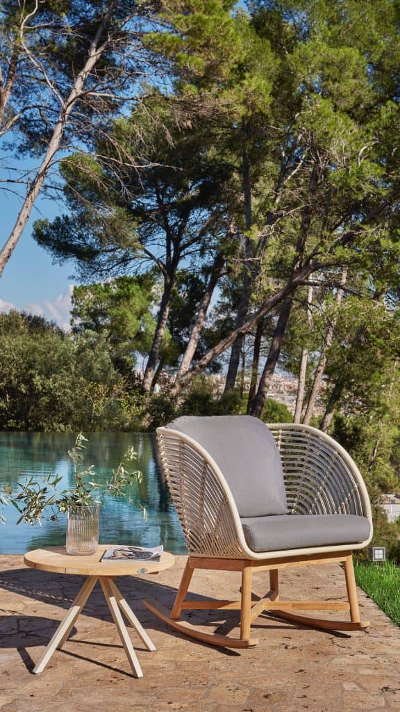 24201-Rocking-Chair-Alaska-White-Wash-Polyrod-6mm-Skyline-Design-2