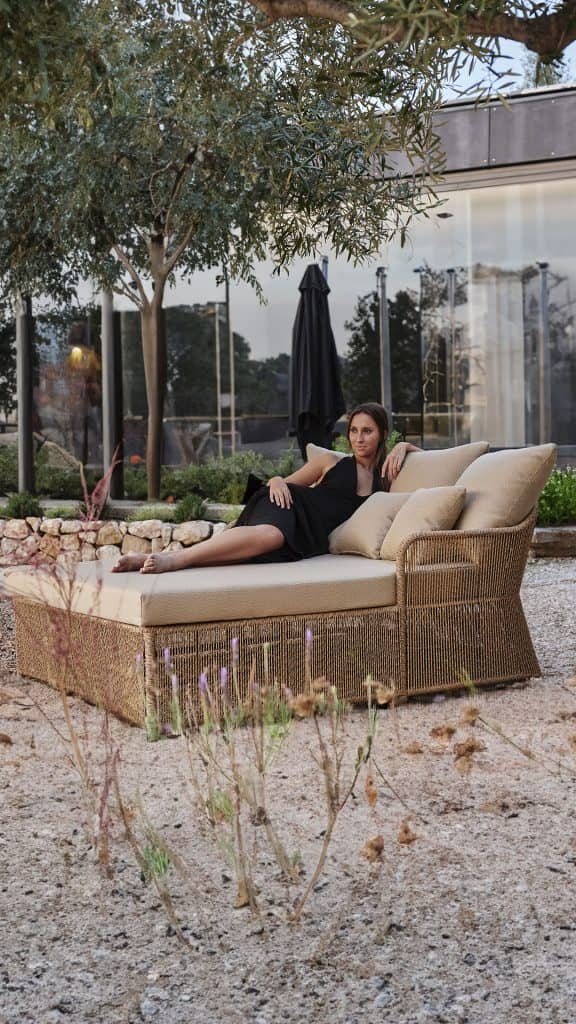 24210_Daybed Calixto_Nigerian Twist Hyacin 5mm_Skyline_7