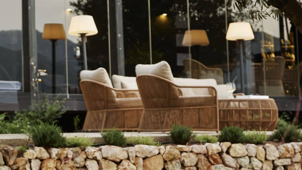 24211_Armchair Calixto_Nigerian Twist Hyacin 5mm_Skyline_5