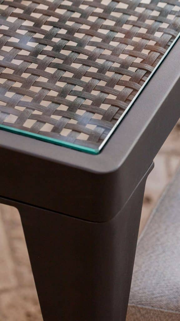 24309.14_Bar table Ribs_Aluminum Carbon_Skyline_4