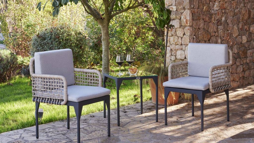 Ribs_White Seashell Polyrod 5mm_Skyline_09