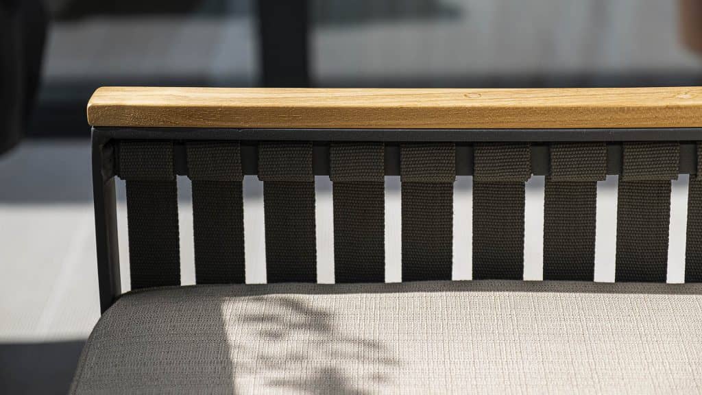 TEAK_Skyline_Design_wood_01