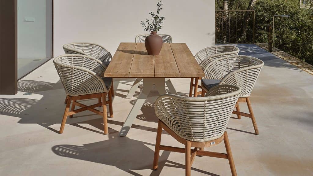 TEAK_Skyline_Design_wood_05