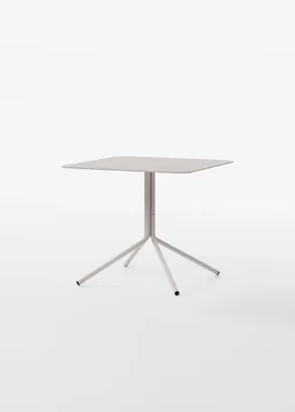 Neia Dining table