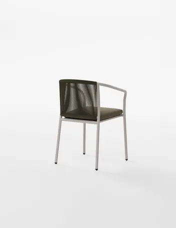 Iven Chair