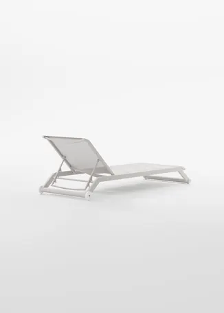 Ilar Lounger