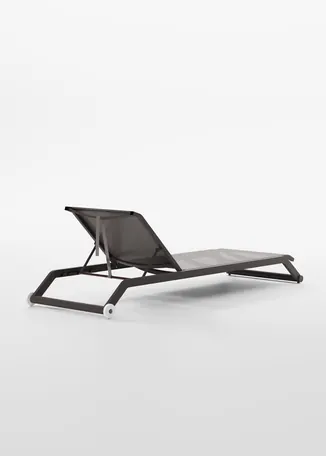 Liren Lounger