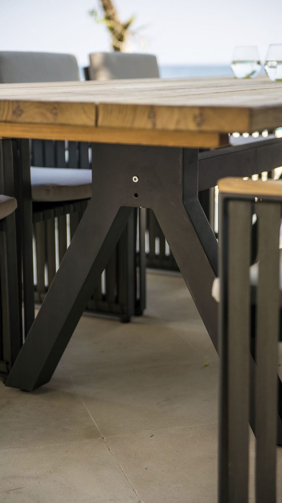 ALUMINUM_Skyline_Design_Structures_05